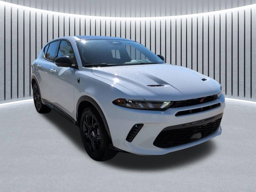 Used 2025 Dodge Hornet R/T w/ R/T Plus Package AWD/4WD image 1