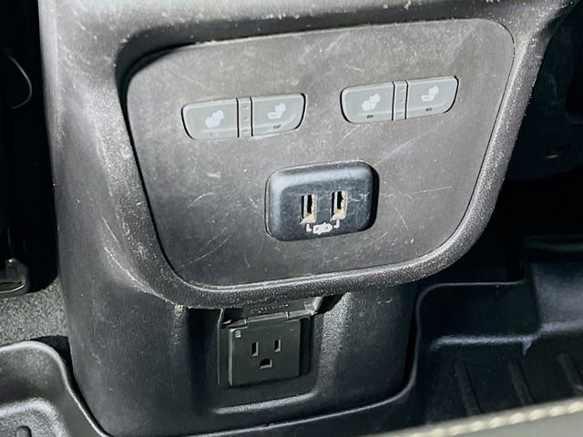 Used 2018 GMC Terrain Denali w/ Advanced Safety Package AWD/4WD image 27