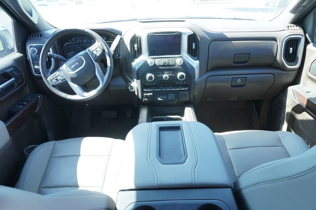 Used 2022 GMC Sierra 1500 SLT w/ SLT Premium Package AWD/4WD image 10