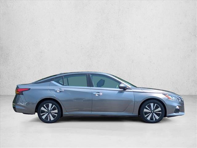Used 2021 Nissan Altima 2.5 SV FWD image 4