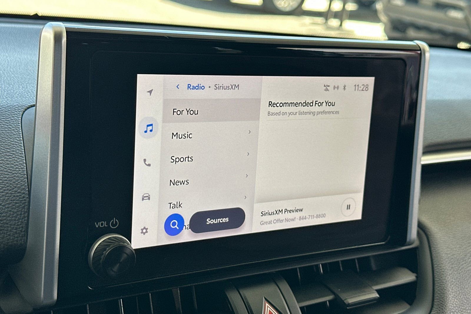 Used 2023 Toyota RAV4 SE w/ Weather & Moonroof Package AWD/4WD image 19