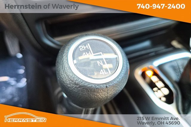 New 2025 Jeep Gladiator Sport image 19