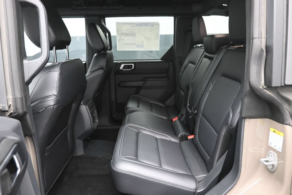 New 2026 Ford Bronco Outer Banks AWD/4WD image 23