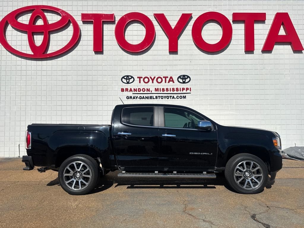 Used 2021 GMC Canyon Denali image 4
