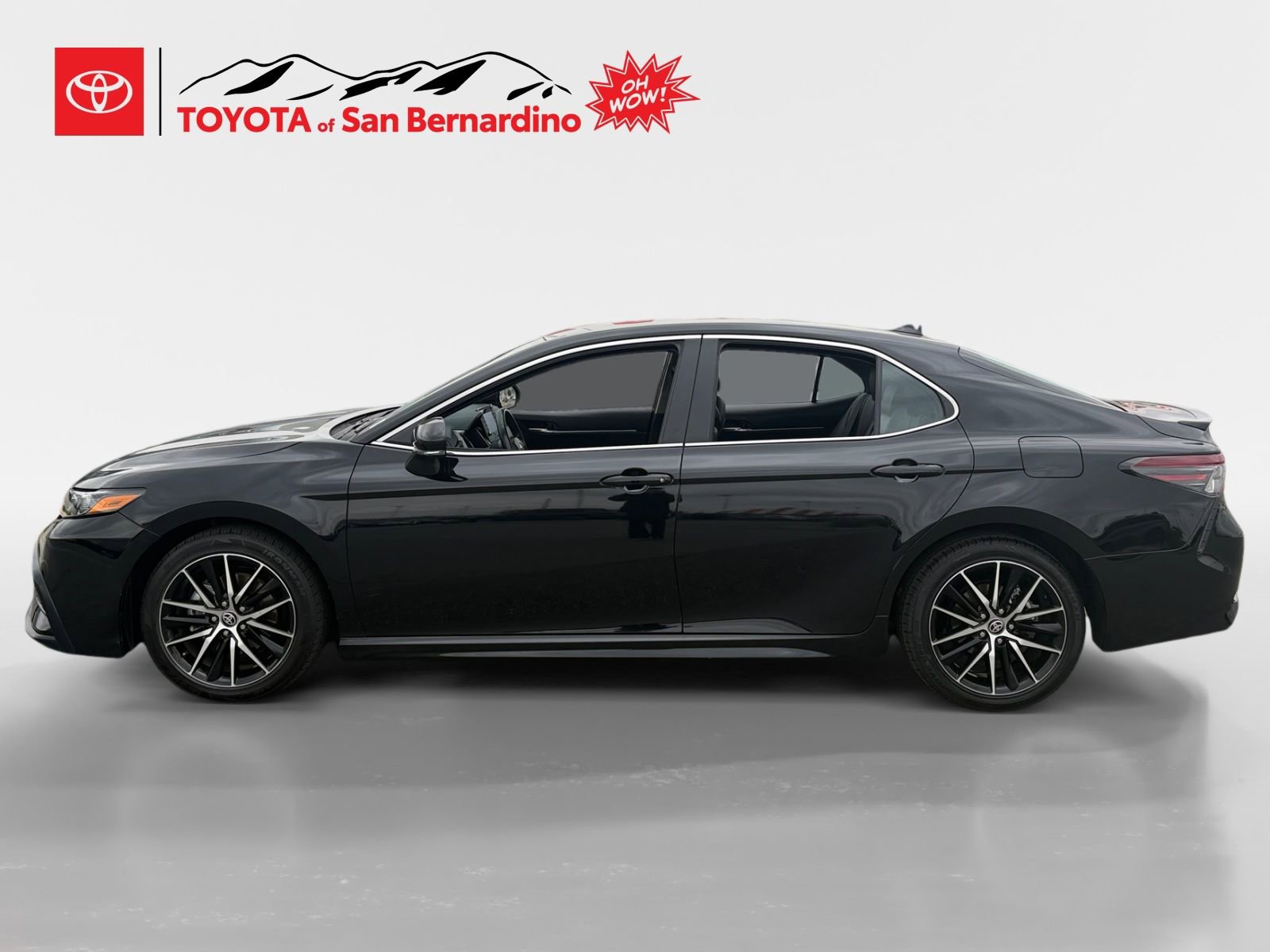 Certified 2024 Toyota Camry SE w/ Cold Weather Package image 2