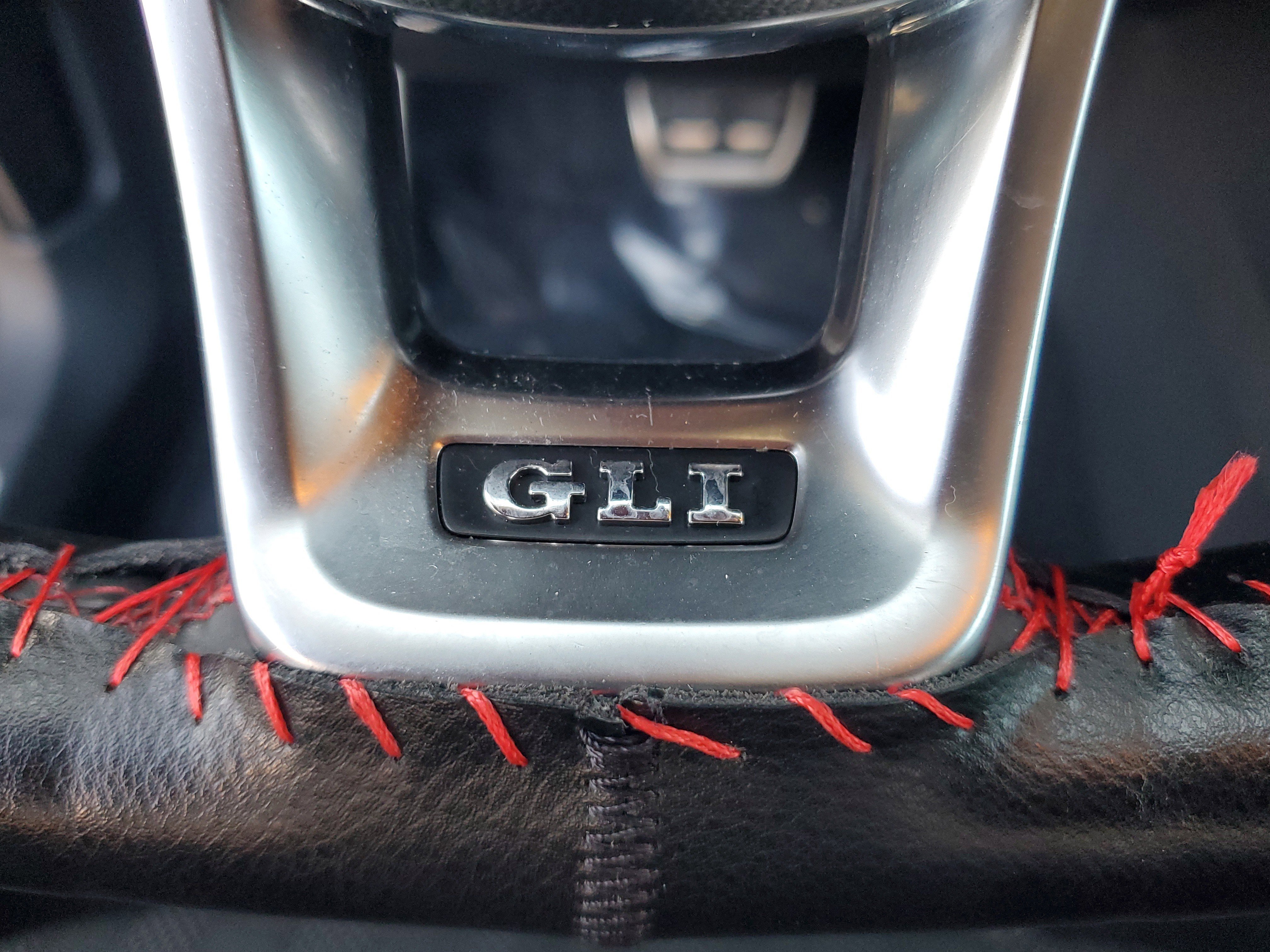 Used 2019 Volkswagen Jetta GLI image 27