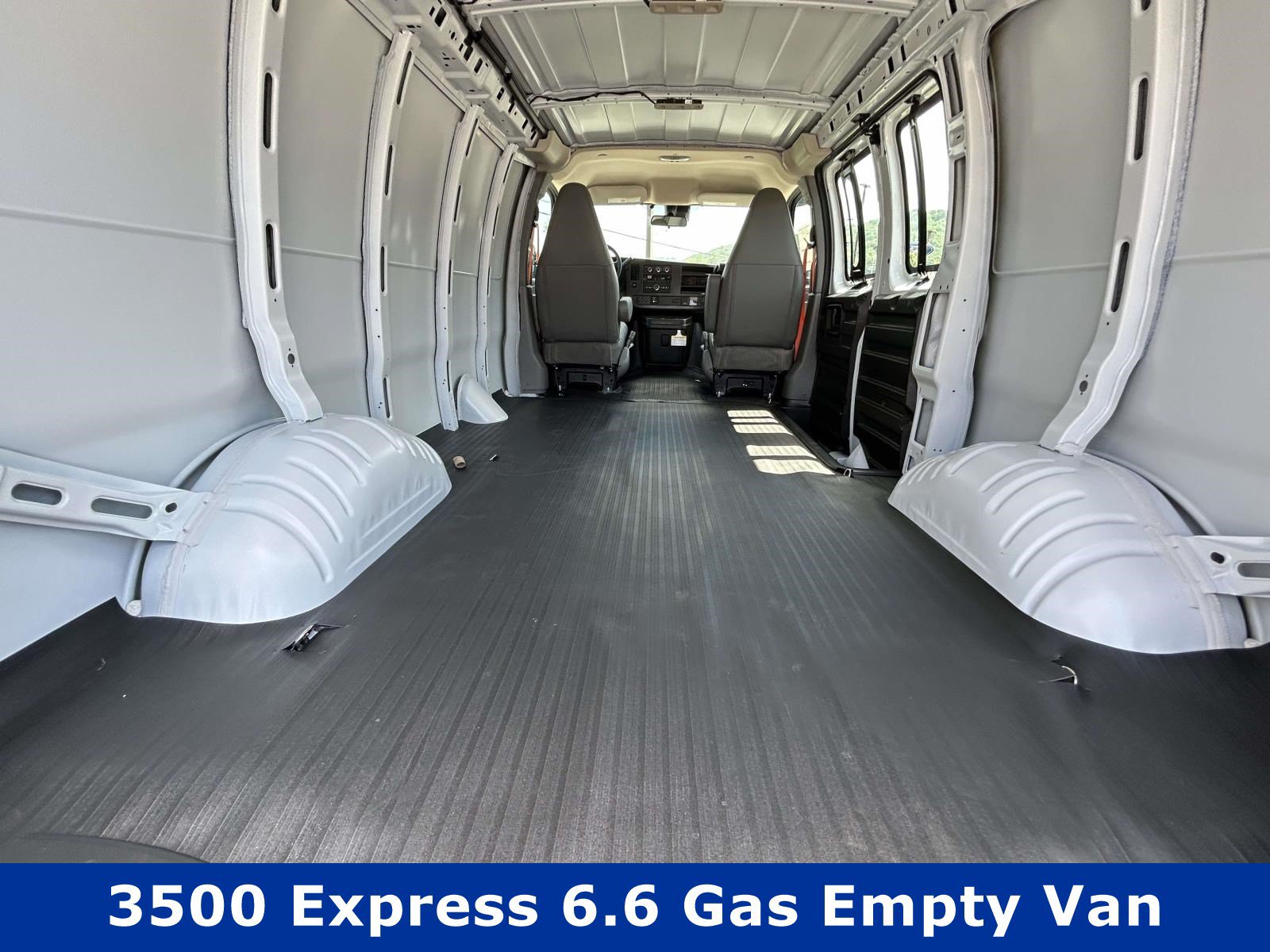 New 2026 Chevrolet Express 3500 w/ Driver Convenience Package RWD image 12