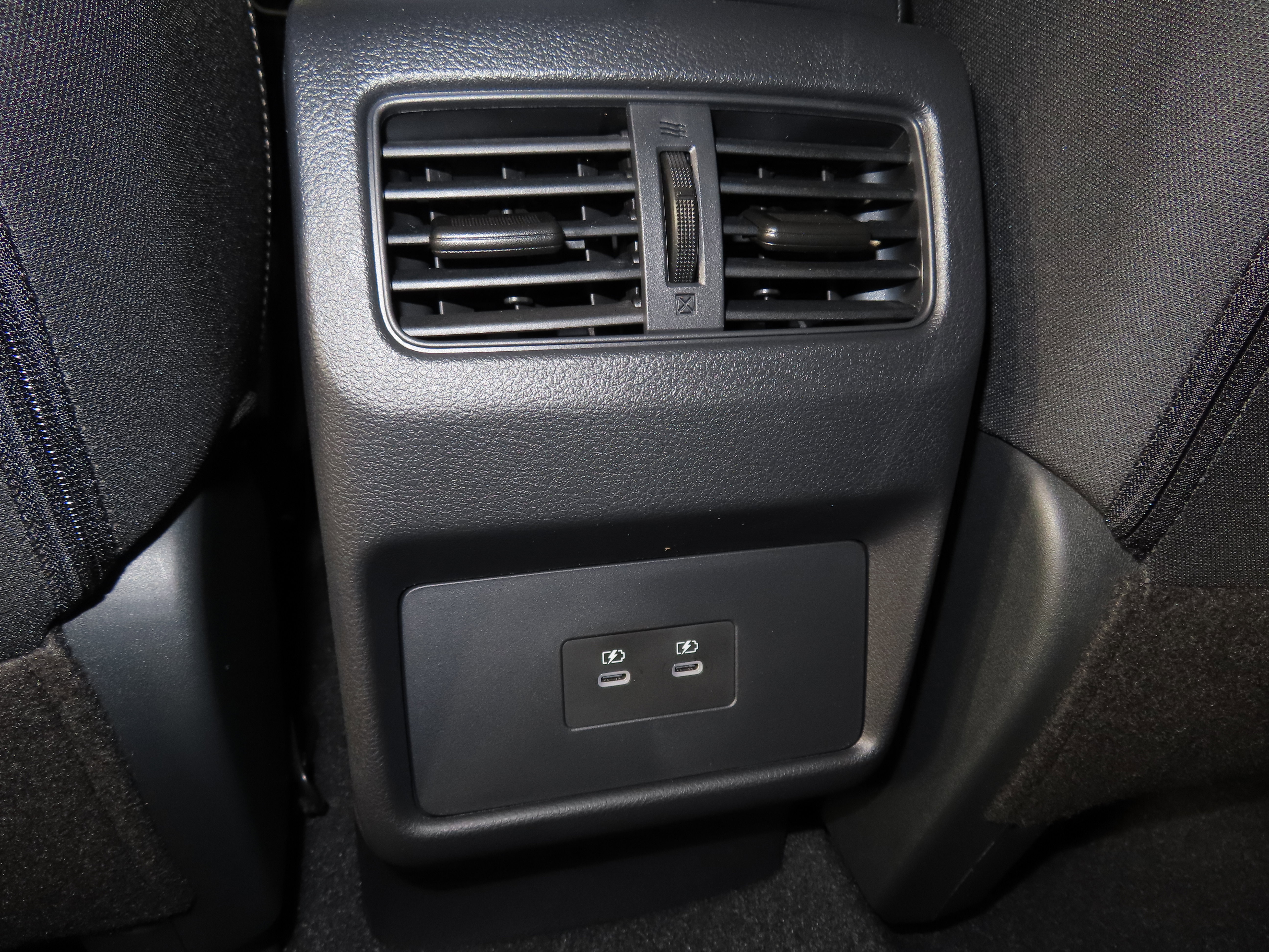 New 2026 Nissan Rogue SV image 34