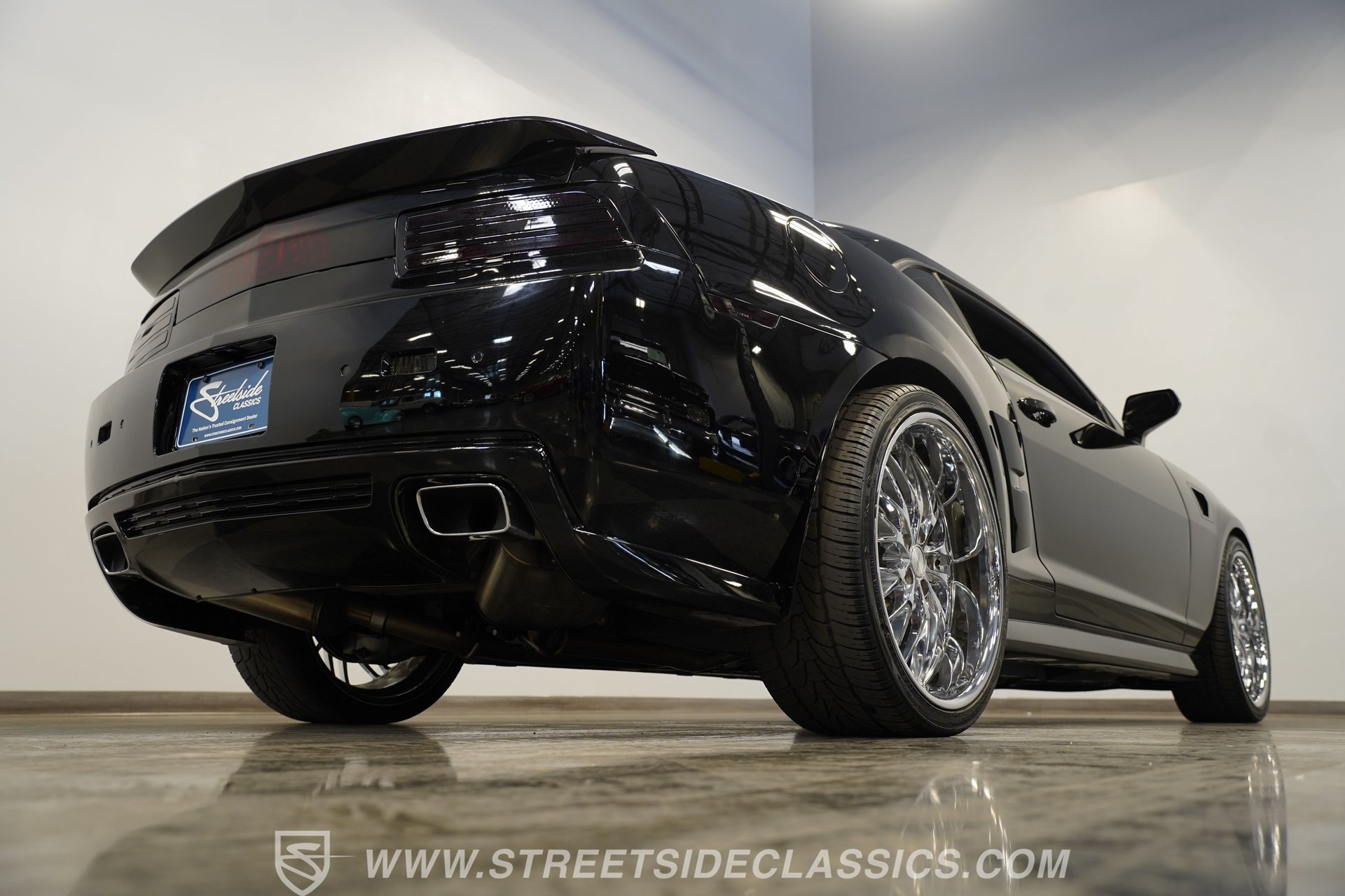 Used 2010 Chevrolet Camaro SS w/ RS Package RWD image 30