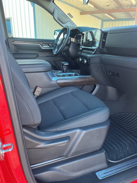Used 2024 GMC Sierra 1500 Elevation w/ X31 Off-Road Package AWD/4WD image 10