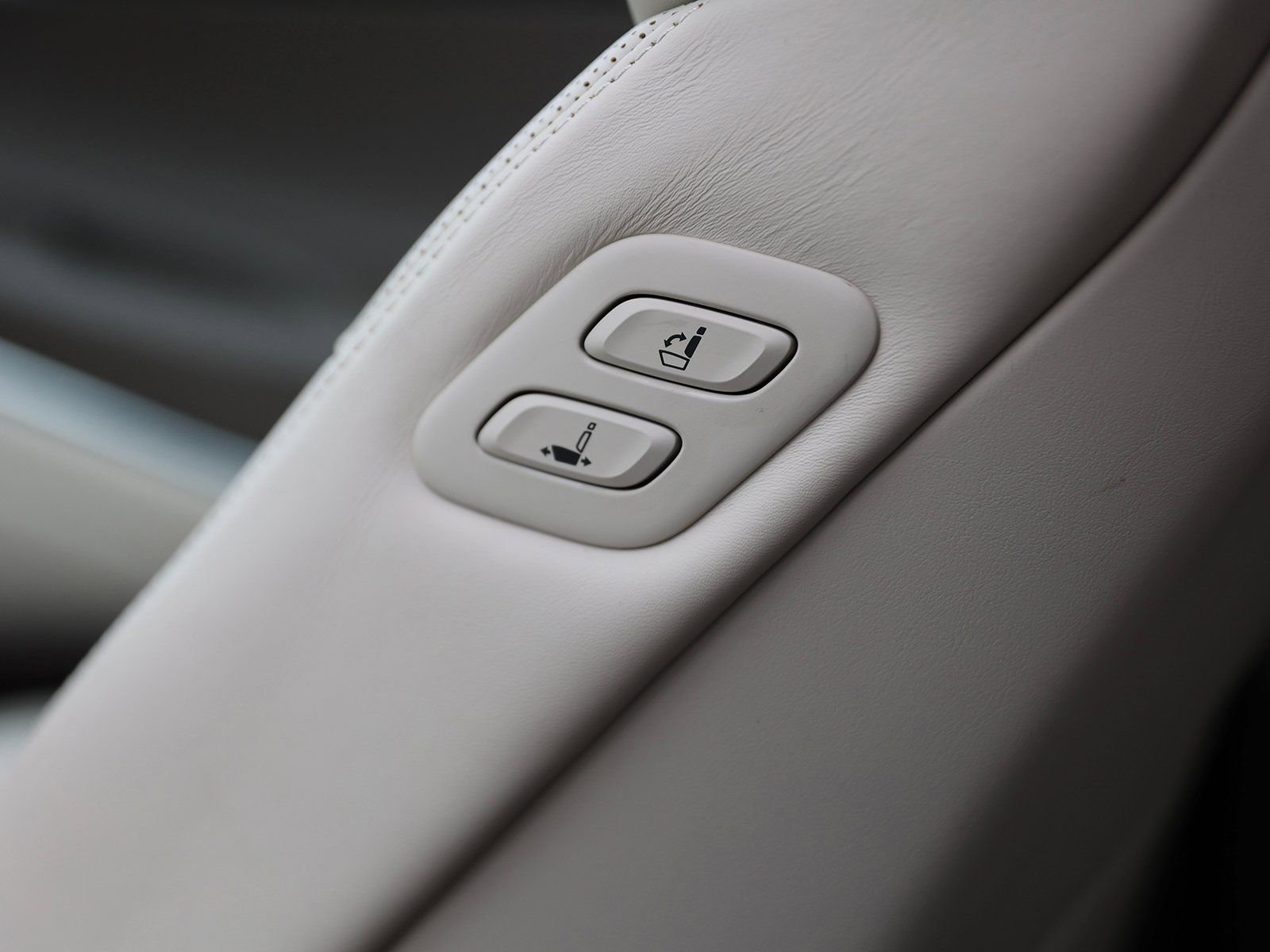 Used 2024 Genesis GV80 3.5T Prestige Signature image 25