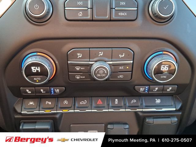 Certified 2021 Chevrolet Silverado 1500 High Country w/ Technology Package AWD/4WD image 19