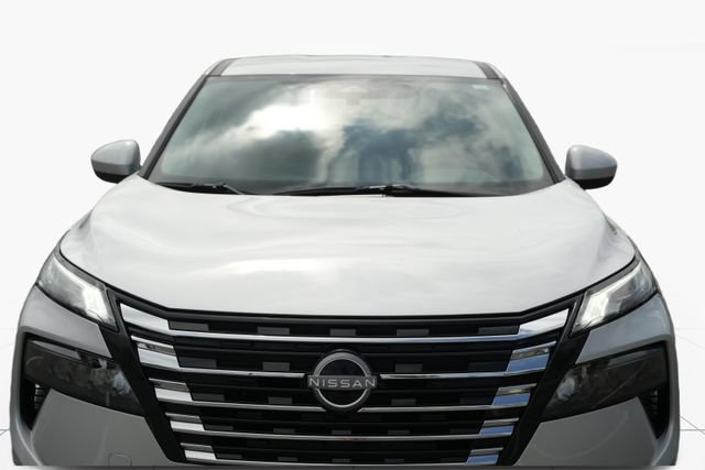 Used 2025 Nissan Rogue SV FWD image 40