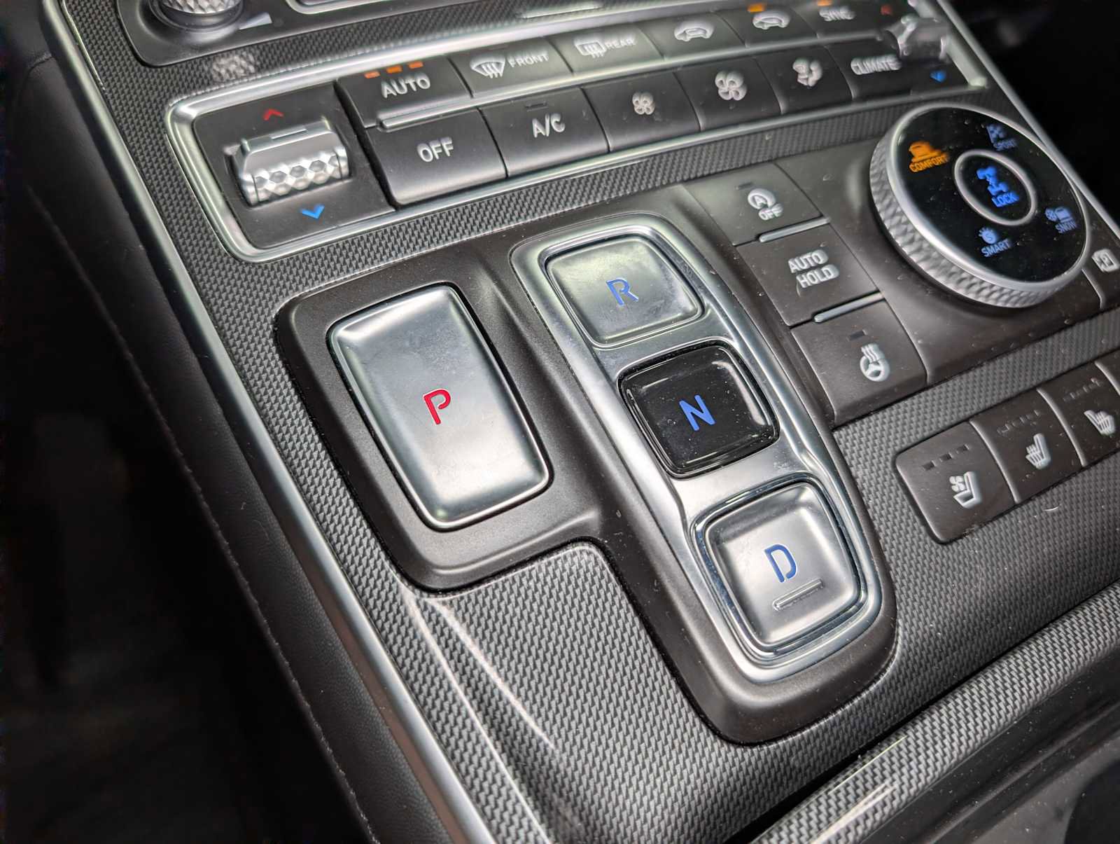 Used 2021 Hyundai Santa Fe Limited image 30