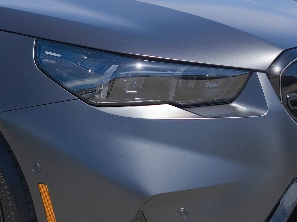 New 2026 BMW M5 w/ Executive Package AWD/4WD image 5