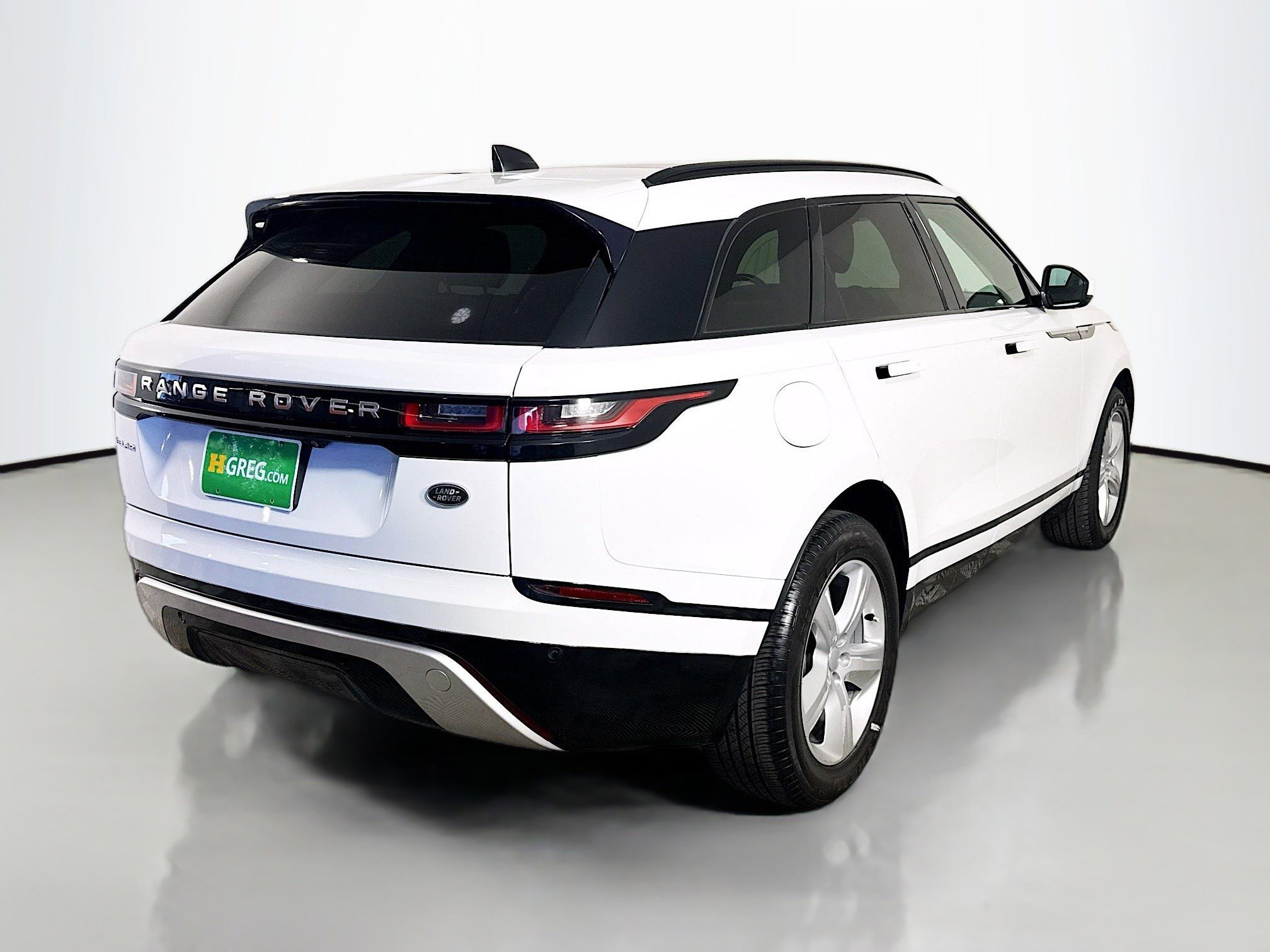 Used 2022 Land Rover Range Rover Velar S AWD/4WD image 10