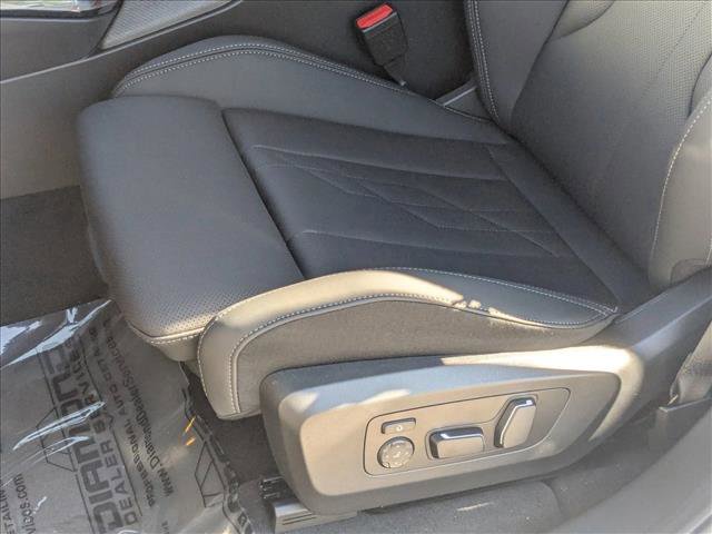 Used 2026 BMW X3 xDrive30 w/ Convenience Package AWD/4WD image 4