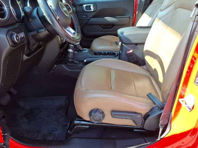 Used 2020 Jeep Wrangler Unlimited Sahara AWD/4WD image 11