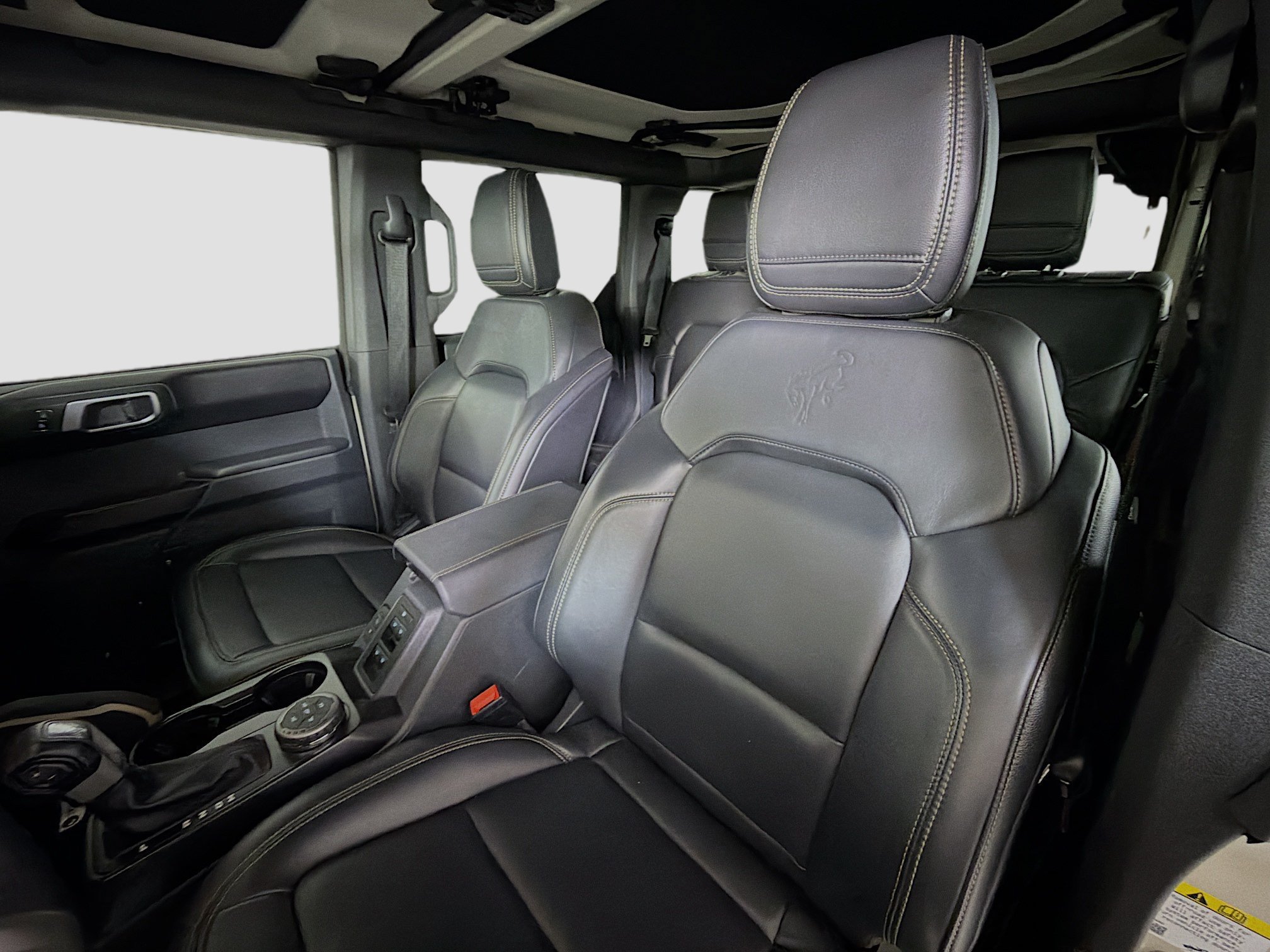 Used 2025 Ford Bronco Badlands AWD/4WD image 11