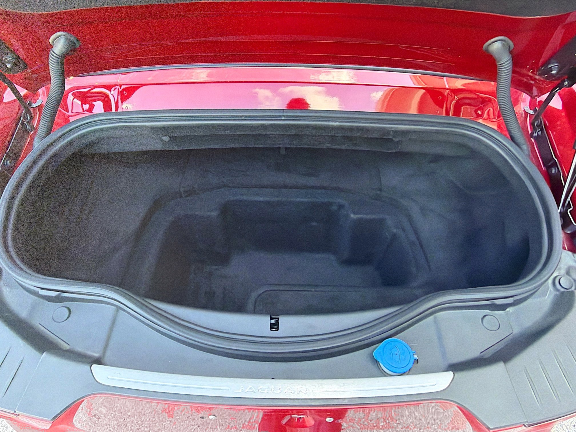 Used 2023 Jaguar F-TYPE Convertible image 12