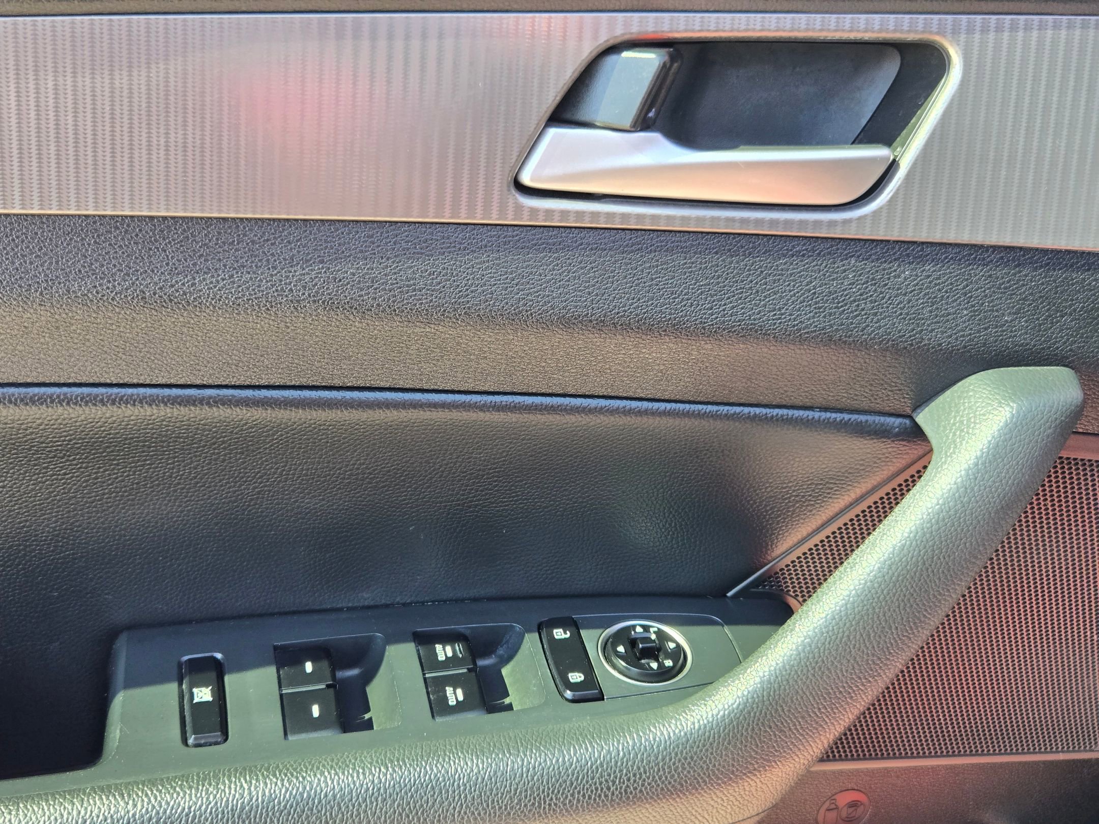 Used 2018 Hyundai Sonata Sport image 21