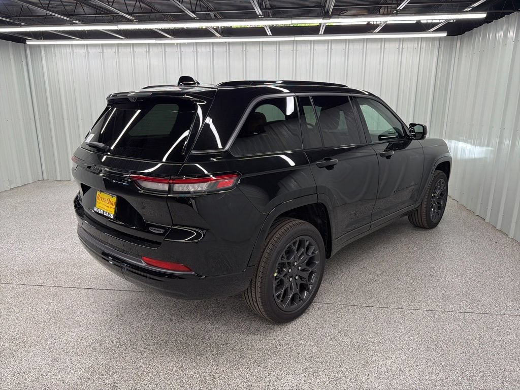 New 2026 Jeep Grand Cherokee Summit AWD/4WD image 5