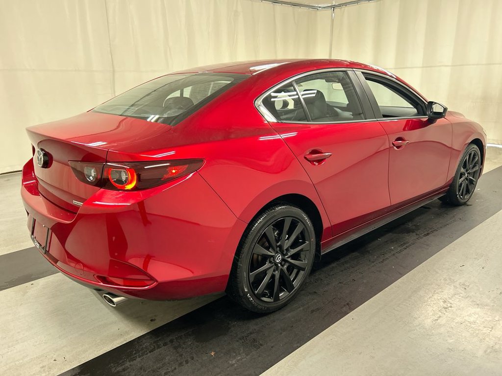 Used 2025 MAZDA MAZDA3 s FWD image 2