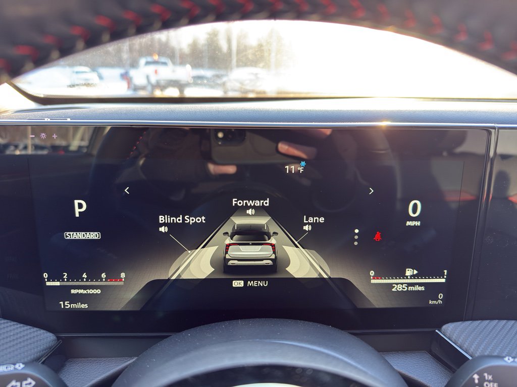 New 2026 Nissan Kicks SR image 17