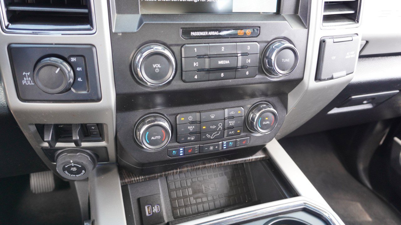 Used 2020 Ford F250 Lariat w/ Lariat Ultimate Package image 19