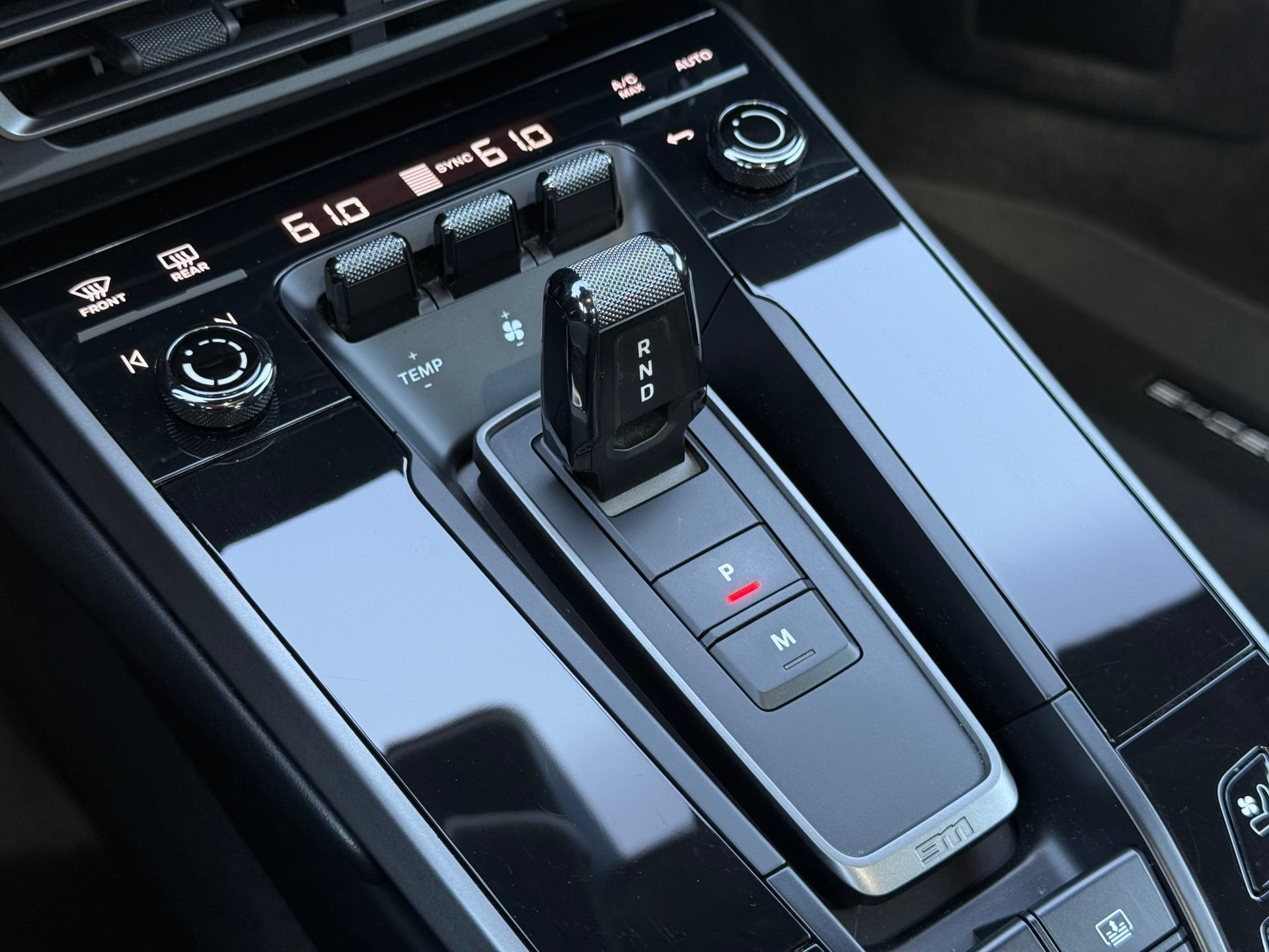 Certified 2023 Porsche 911 Carrera RWD image 23
