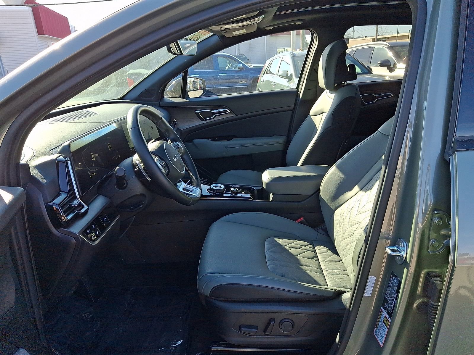 Used 2024 Kia Sportage X-Line AWD/4WD image 14