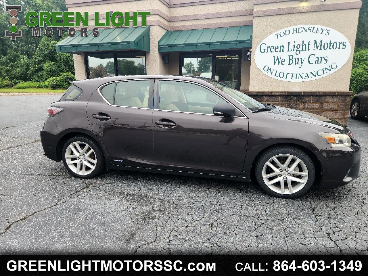 Used 2014 Lexus CT 200h image 1