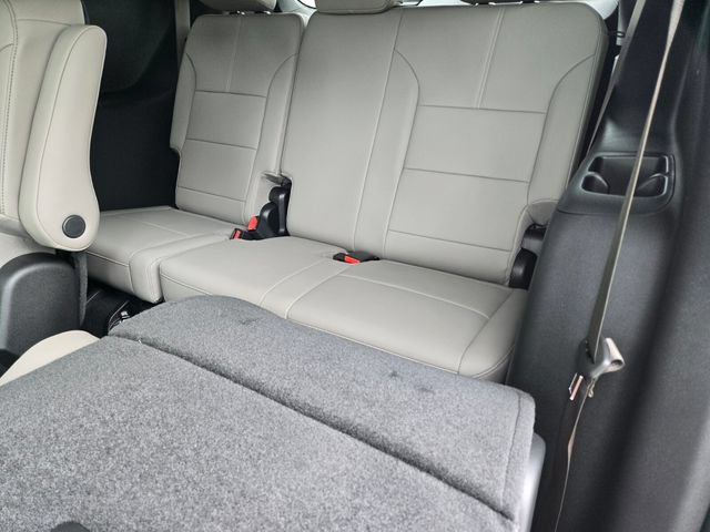 New 2026 GMC Acadia Elevation w/ Elevation Premium Package FWD image 7