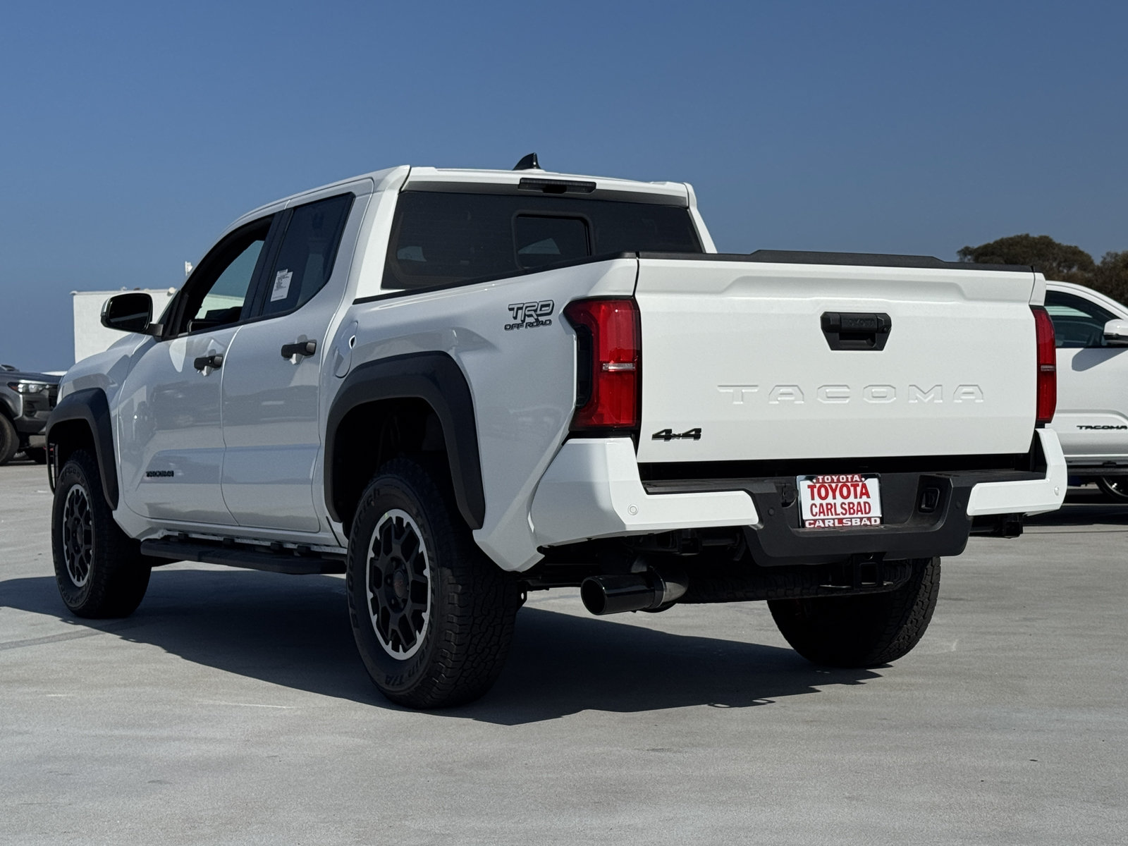 New 2026 Toyota Tacoma TRD Off-Road w/ TRD Off Road Upgrade Package AWD/4WD image 12