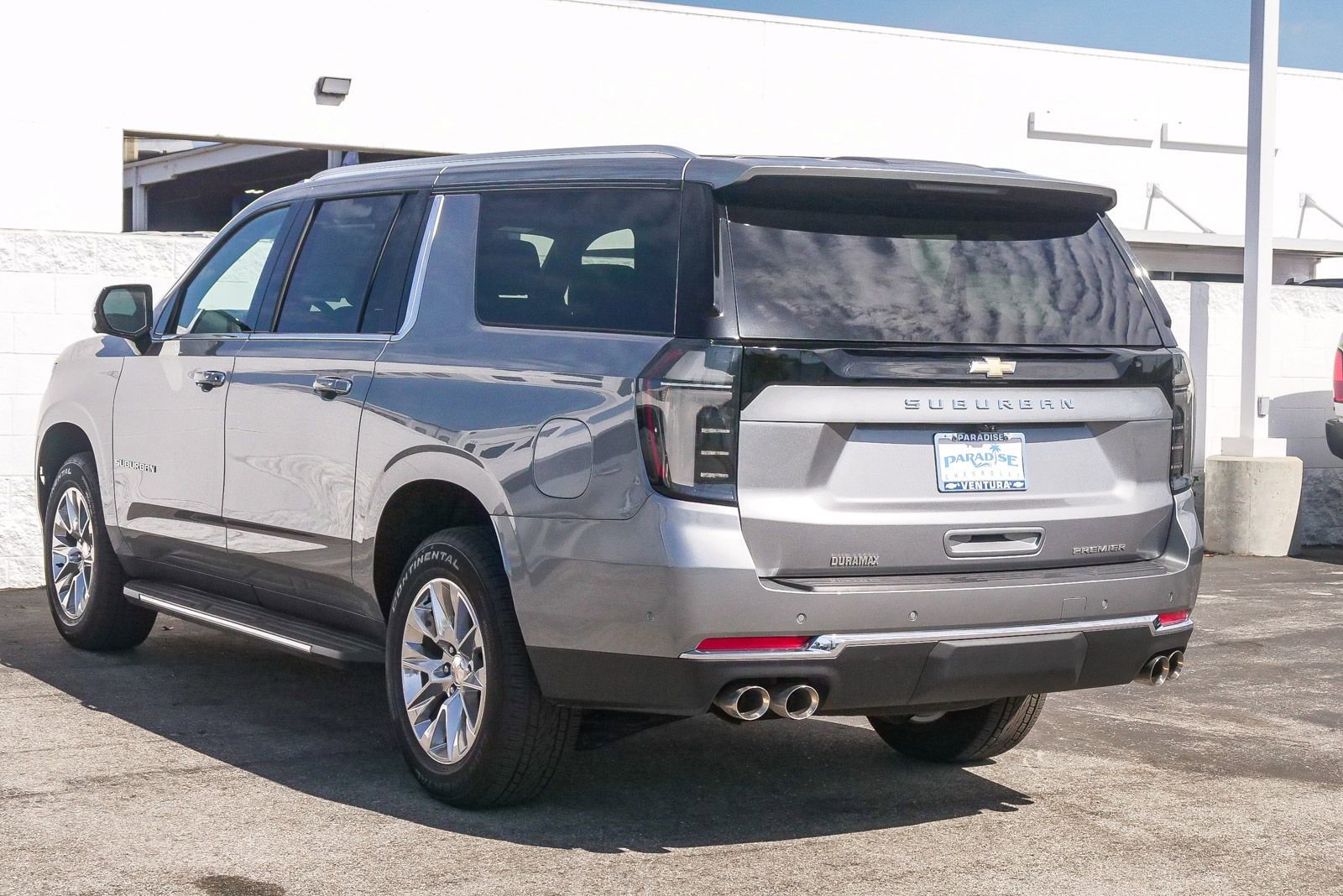 New 2026 Chevrolet Suburban Premier w/ Sun And Tow Package AWD/4WD image 7