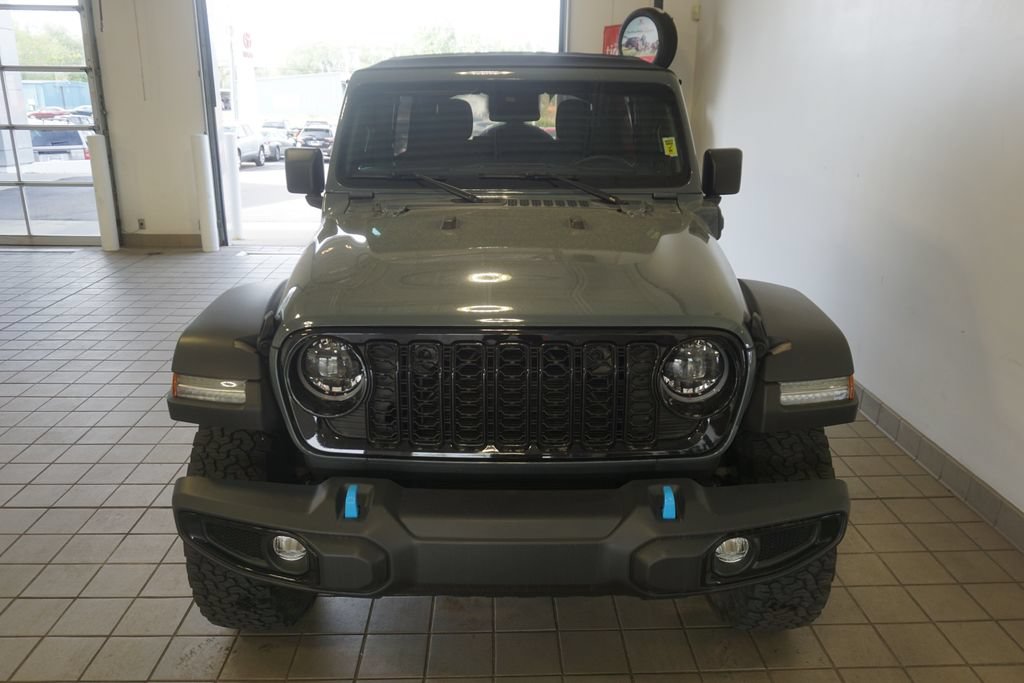 Used 2024 Jeep Wrangler Unlimited AWD/4WD image 14