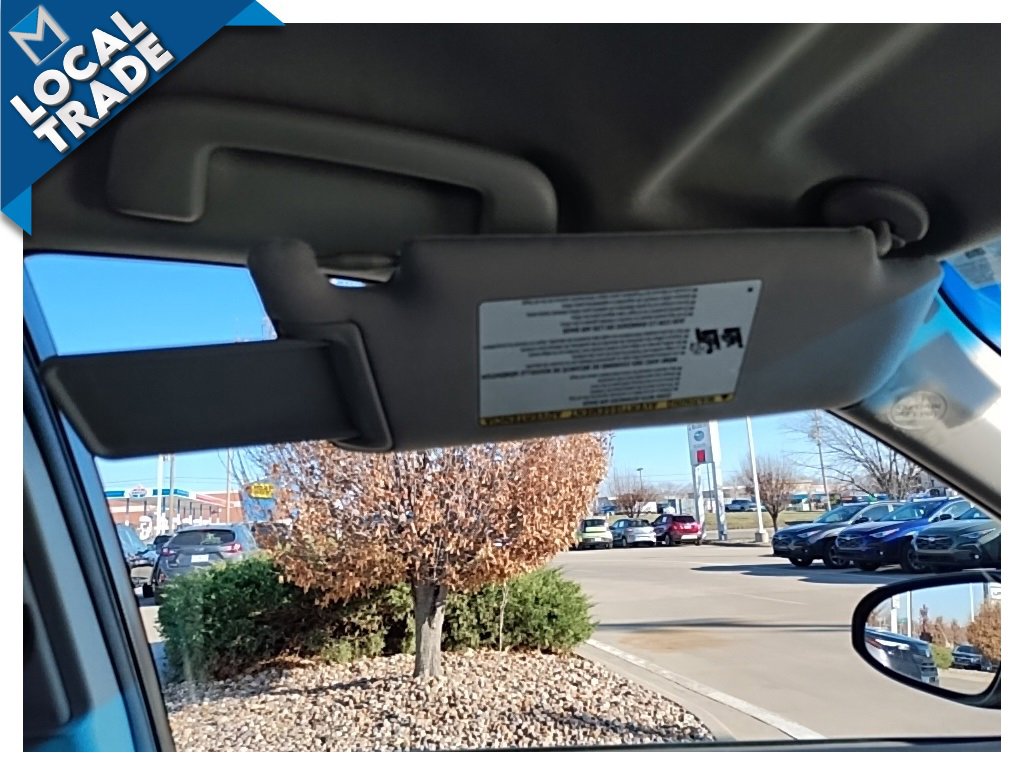 Used 2017 Toyota Camry SE image 36