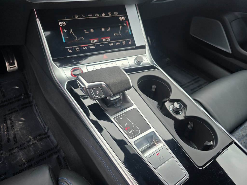 Used 2024 Audi RS 7 Performance image 21