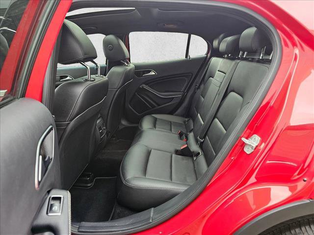 Used 2016 Mercedes-Benz GLA 250 image 15