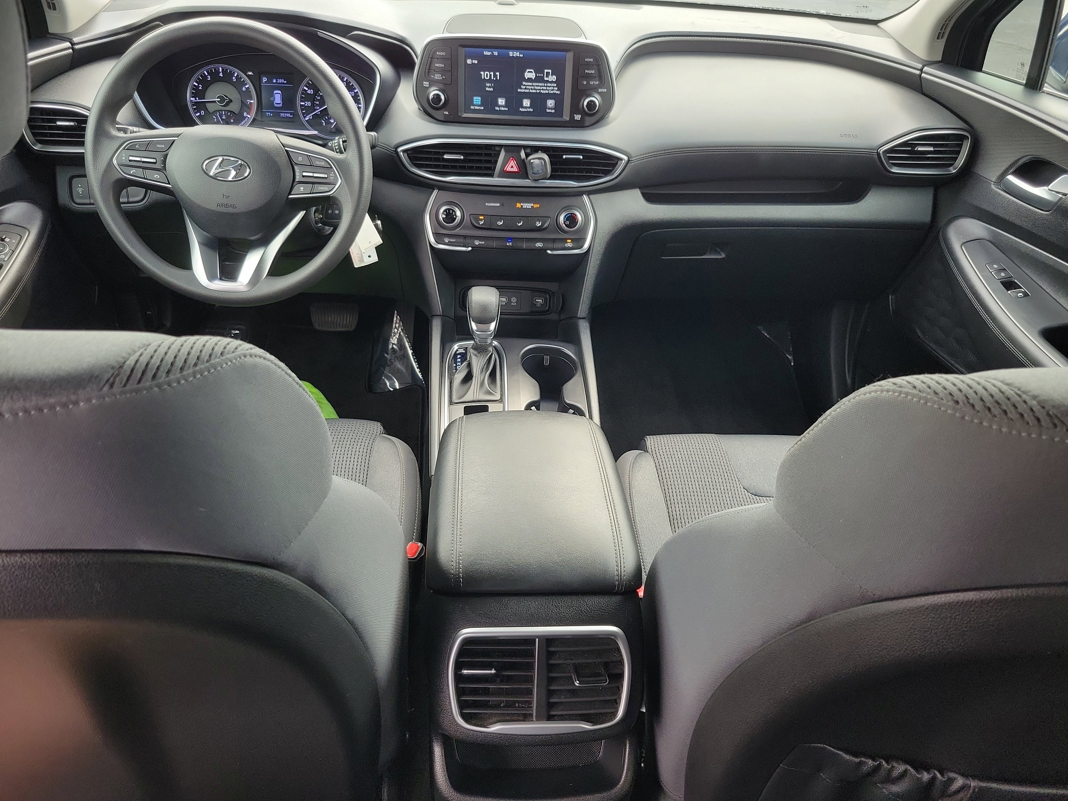 Used 2020 Hyundai Santa Fe SE image 14