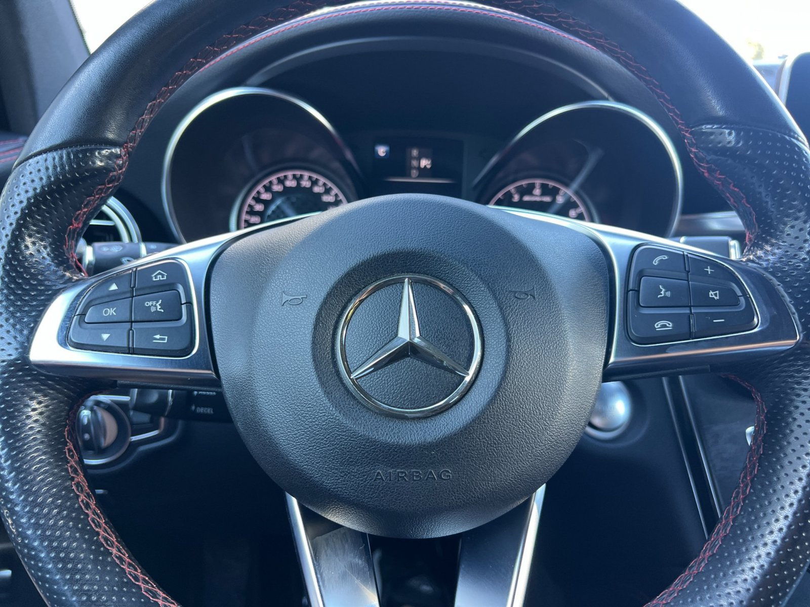 Used 2018 Mercedes-Benz GLC 43 AMG 4MATIC image 22