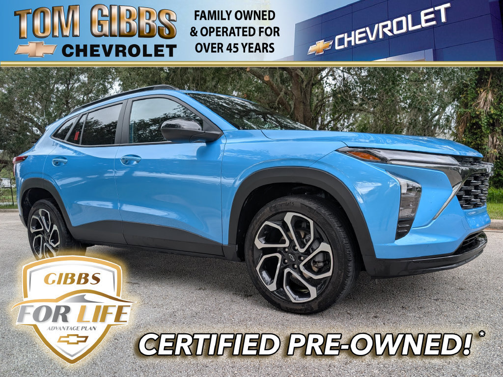 Used 2025 Chevrolet Trax RS w/ Driver Confidence Package FWD image 1