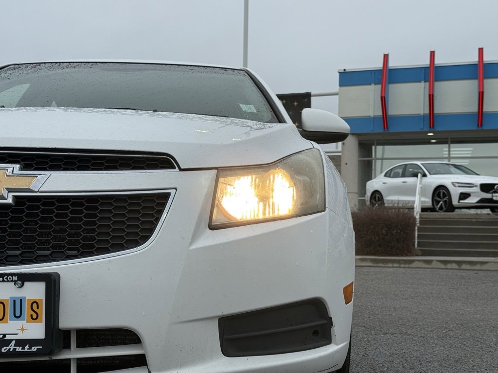 Used 2011 Chevrolet Cruze LT image 31