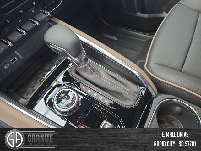 New 2026 GMC Canyon Denali w/ LPO, Denali Black Edition image 23