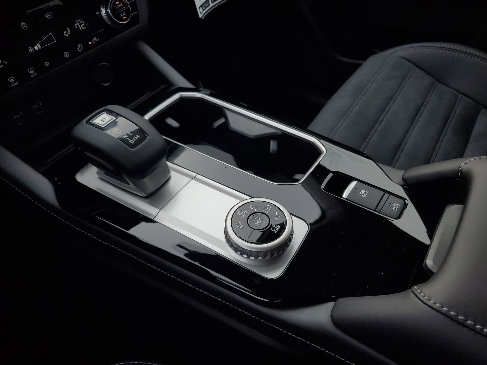 New 2026 Mitsubishi Outlander Trail Edition image 19