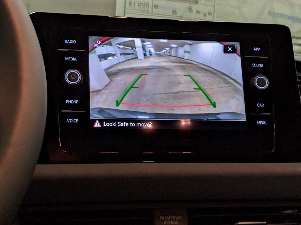 New 2026 Volkswagen Jetta SE FWD image 19