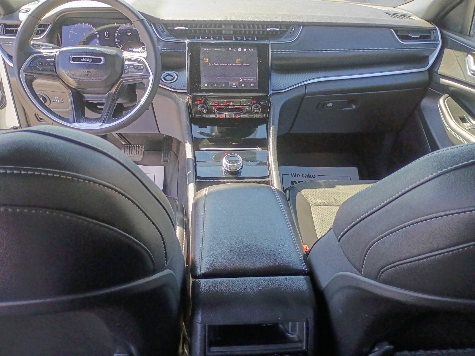 Certified 2025 Jeep Grand Cherokee Altitude AWD/4WD image 11