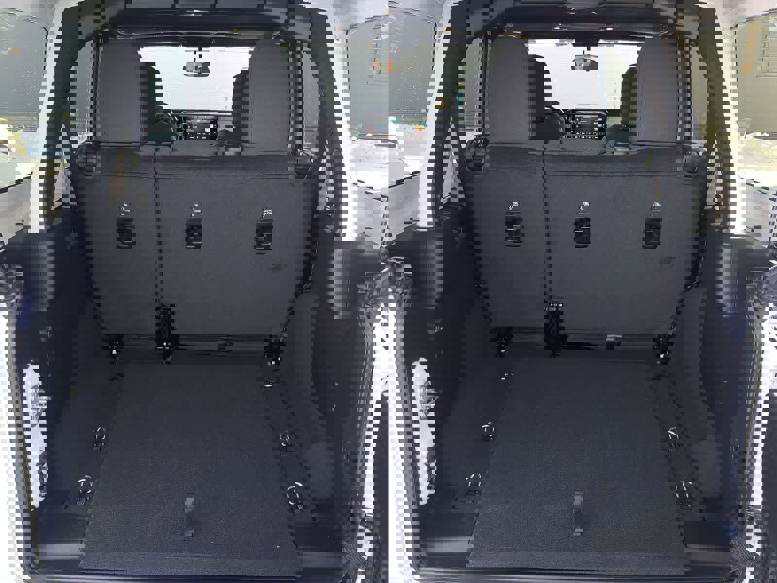 Used 2026 Jeep Wrangler Sport AWD/4WD image 38