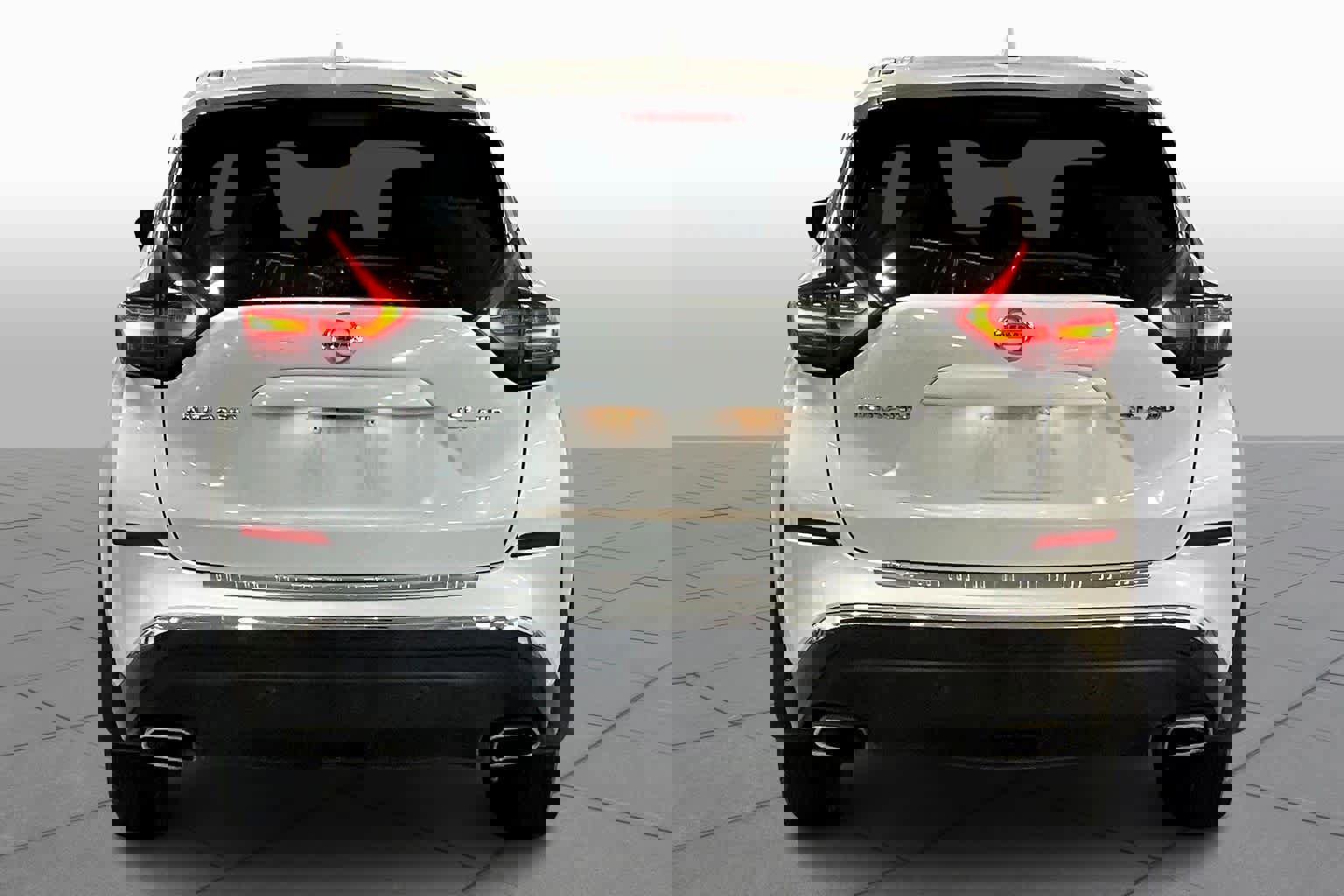 Used 2021 Nissan Murano SL w/ SL Moonroof Package image 4