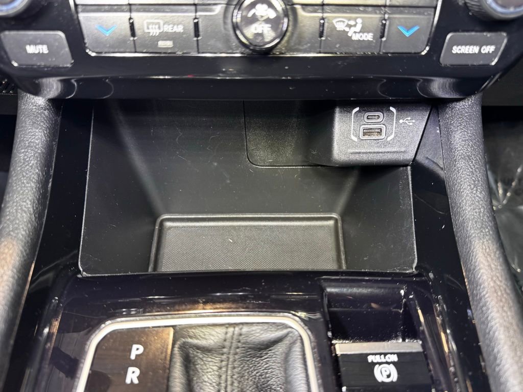 Used 2023 Jeep Compass Limited image 34